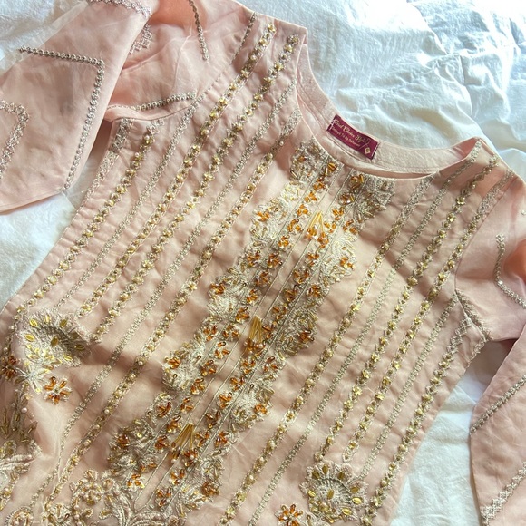 Peach Pakistani Indian salwar kameez suit eid collection party wear ethic suit - Picture 6 of 13